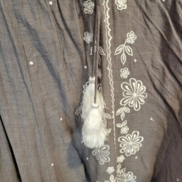 eShakti | Floral Embroidered Midi Half Sleeve V Neck Cotton Dress Gray - Picture 5 of 10